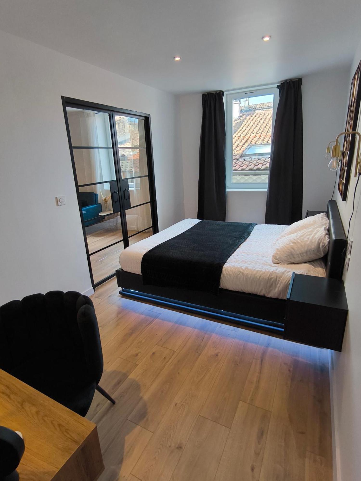 Sublime T2 En Plein Centre Climatise Apartment Montélimar Екстериор снимка