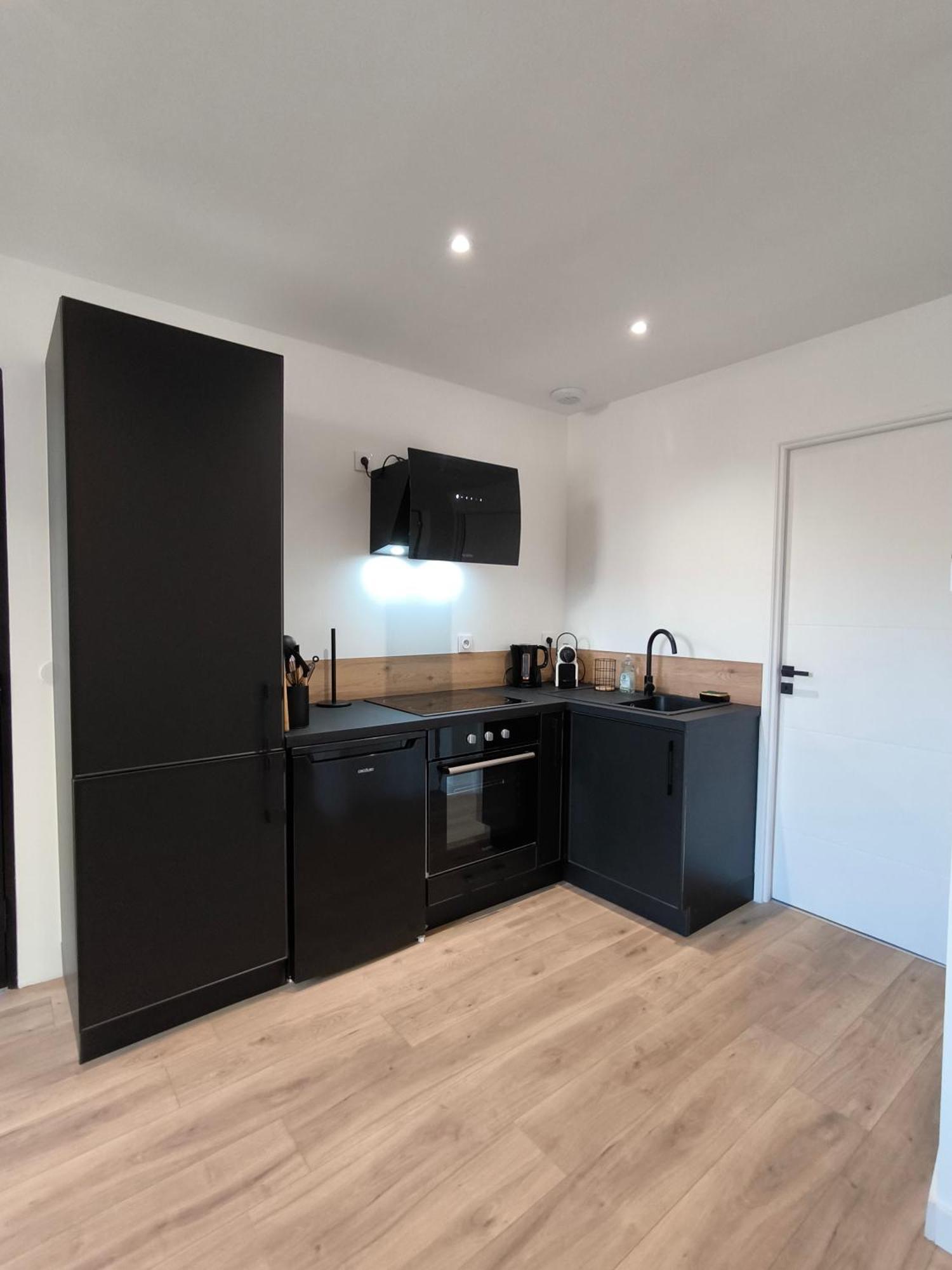 Sublime T2 En Plein Centre Climatise Apartment Montélimar Екстериор снимка